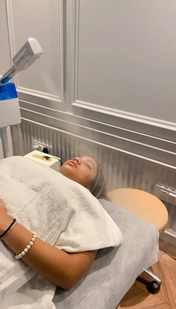 og facial treatment